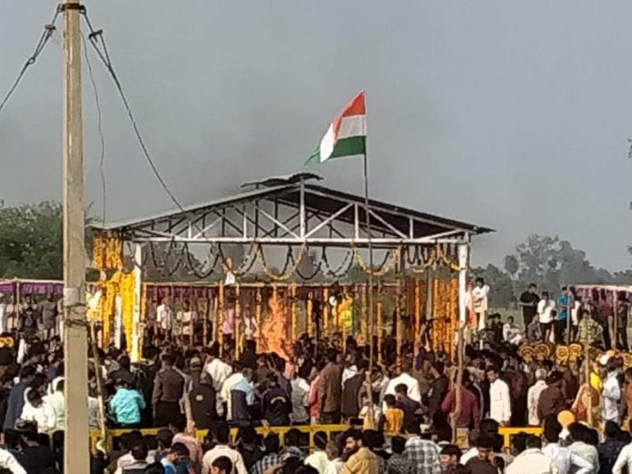 jitendra_last_rites jitendra_last_rites