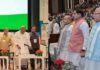 मुख्यमंत्री डॉ. यादव ने केंद्रीय कृषि मंत्री चौहान को पुस्तक विमोचन पर दीं बधाई