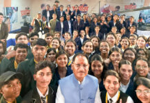 मुख्यमंत्री साय ने नीट क्वालीफाई विद्यार्थियों के साथ साझा किया भविष्य का रोडमैप