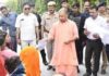 जनता दर्शन में सीएम योगी ने सुनीं 200 फरियादें, अधिकारियों को दिए त्वरित समाधान के निर्देश