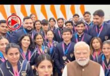 ‘जो खेलेगा, वो खिलेगा’, CWG विजेताओं के साथ PM मोदी का खास अंदाज, शेयर किया शानदार VIDEO