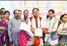 आंगनबाड़ी केंद्रों में दिखा उत्सव का रंग, ‘आंगन मिलन सेवा’ से 97 हजार से ज्यादा लोग जुड़े